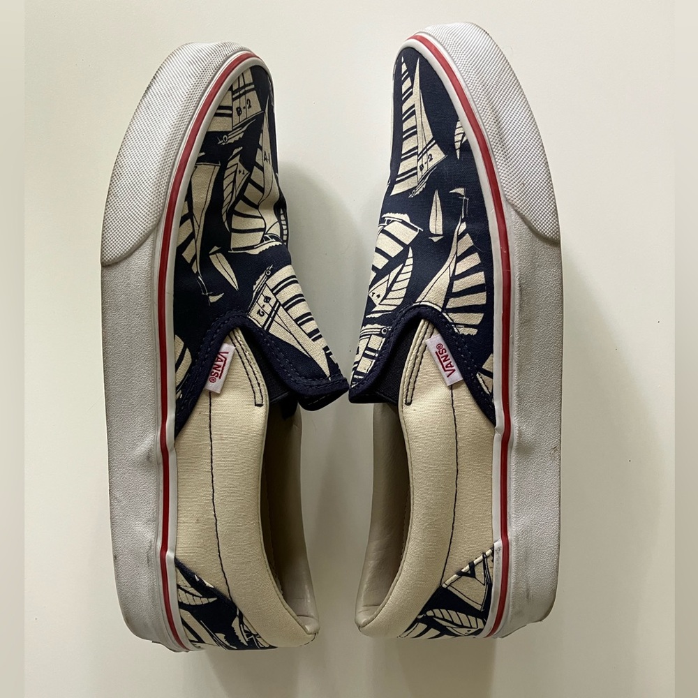 J. Crew Vans Collaboration. Sailboats Slip-On. Gently Worn. Size 9. - Picture 3 of 7